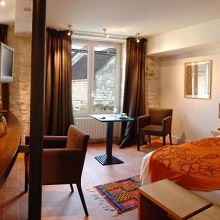 Au Vieux Moulin Villa Chablis Room photo