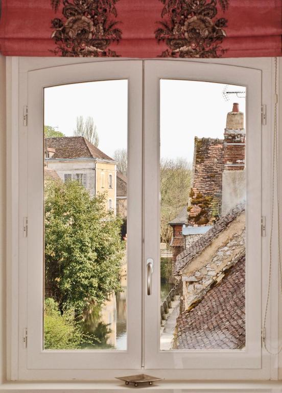 Au Vieux Moulin Villa Chablis Room photo